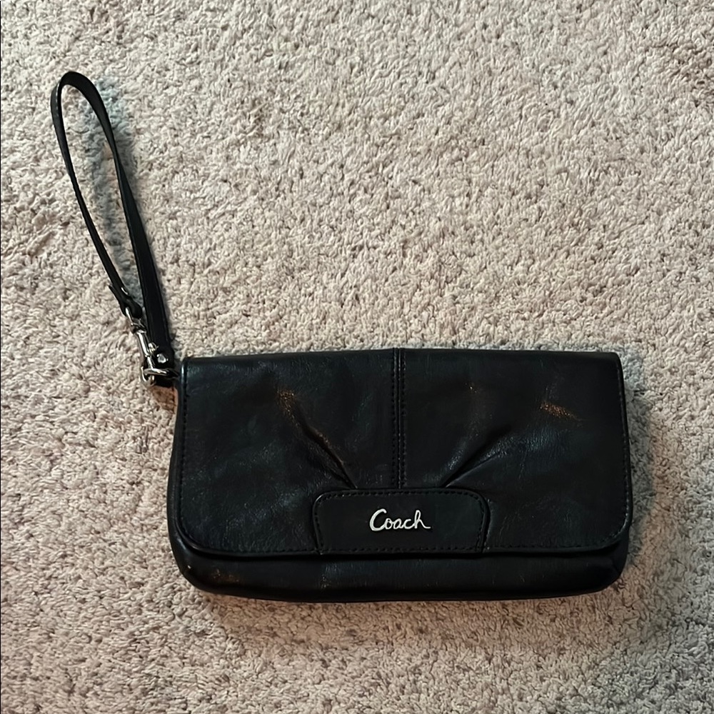 Coach Elegant Black Leather Wristlet